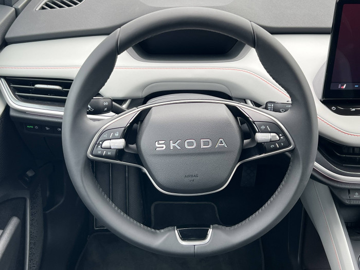 Škoda Elroq Premium Lodge 85 82 kWh elektro / 210kW na operativní leasing